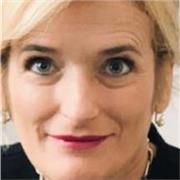 Lezioni per ragazzi delle medie e delle superiori. Pluridecennale esperienza in istituti professionali e licei